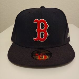 OFFICIAL MLB BOSTON RED SOX FITTED HAT (BRAND NEW)